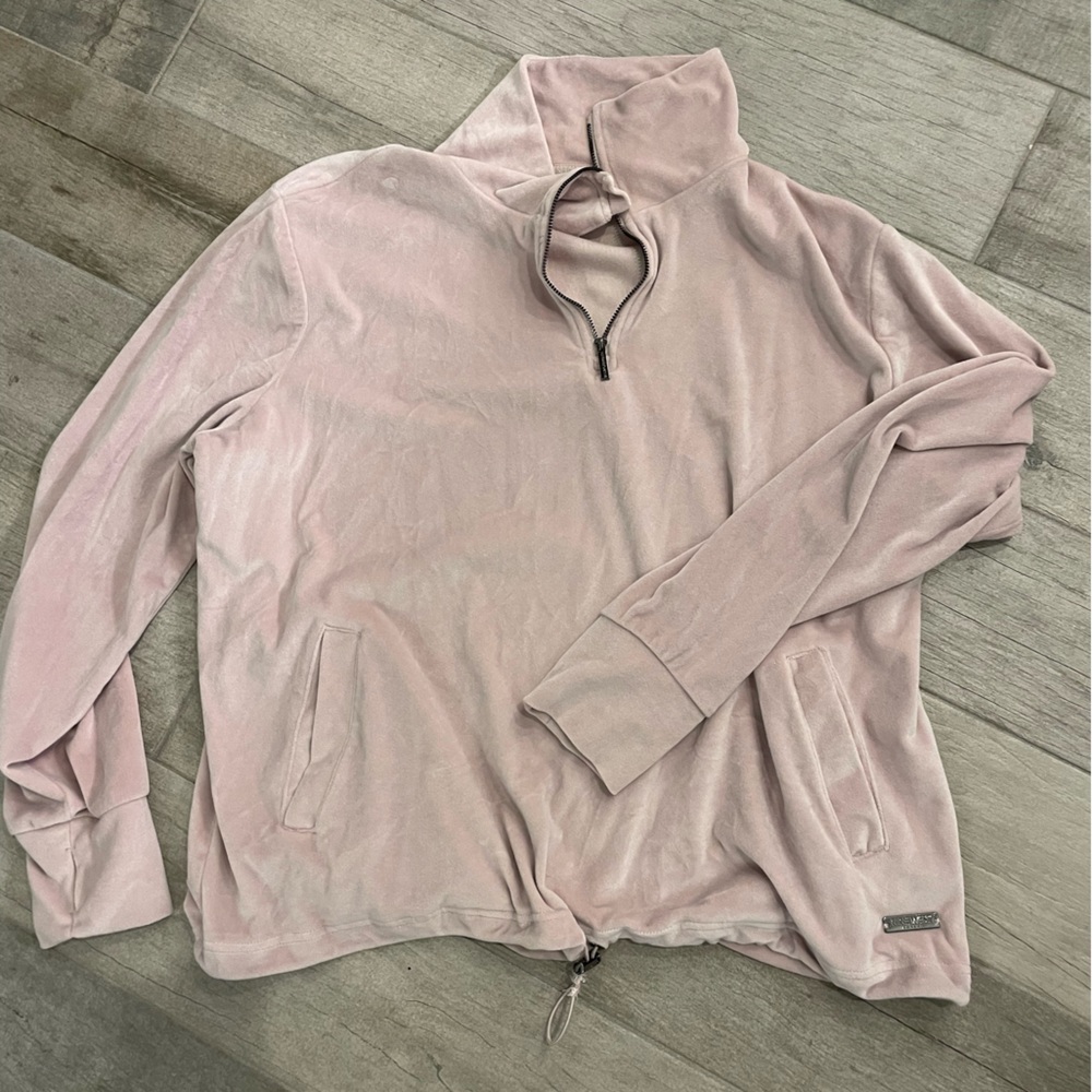 polyester (velvet like) long sleeve